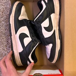 Panda dunks